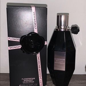Victor & Rolf Flower Bomb Midnight 3.4OZ